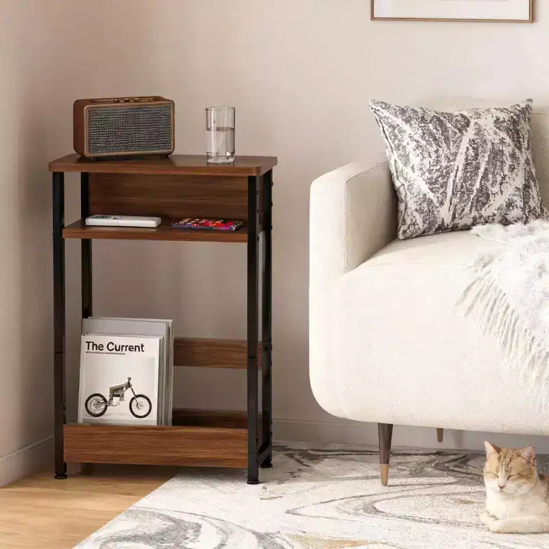 Table d'appoint à trois niveaux de style industriel, peu encombrante