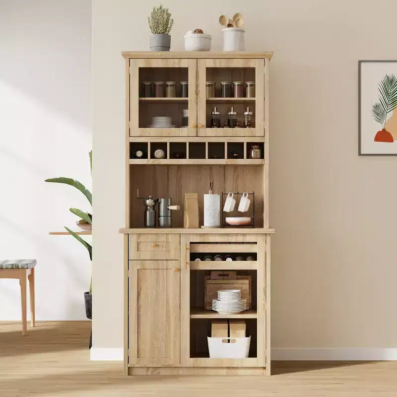 Buffet autoportant, adapté aux cuisines, salles à manger ou salons.