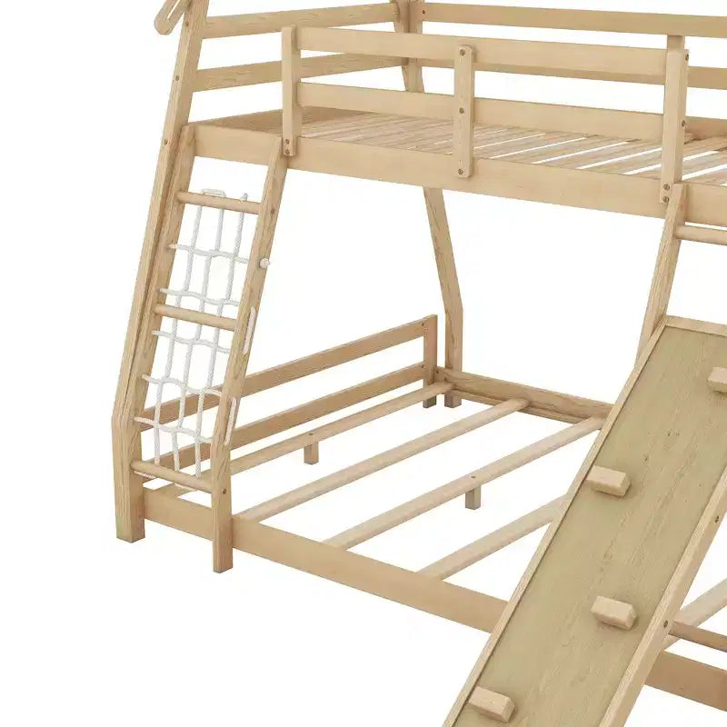 Lit superposé en bois avec barrières de sécurité, adapté aux enfants et aux adolescents.