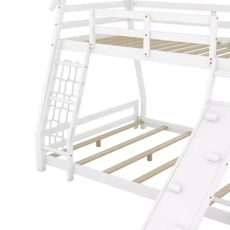 Lit superposé en bois avec barrières de sécurité, adapté aux enfants et aux adolescents.