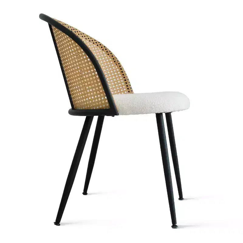 Chaise de cuisine moderne en rotin sans accoudoirs avec coussin
